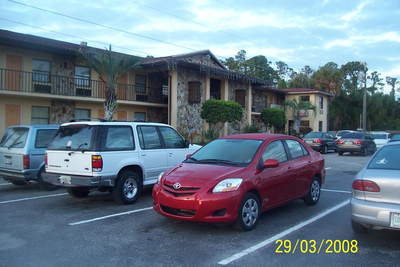 Gator Inn Kissimmee Buitenkant foto